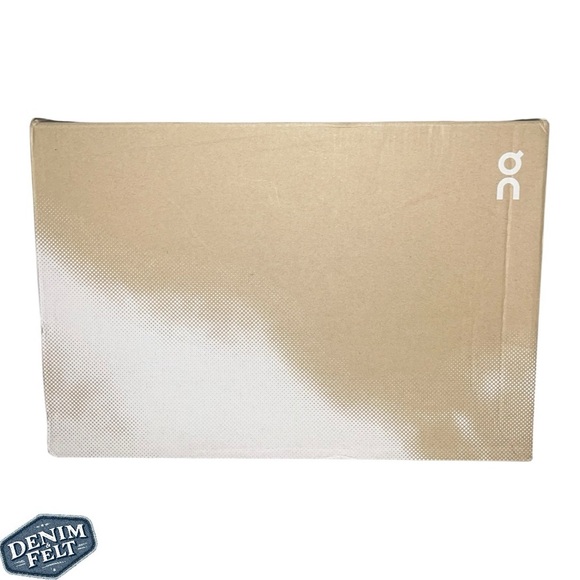 On Running Cloud Womens All Black THE ROGER Advantage Sneakers/Shoes | NEW/NIB🖤 - Picture 15 of 16